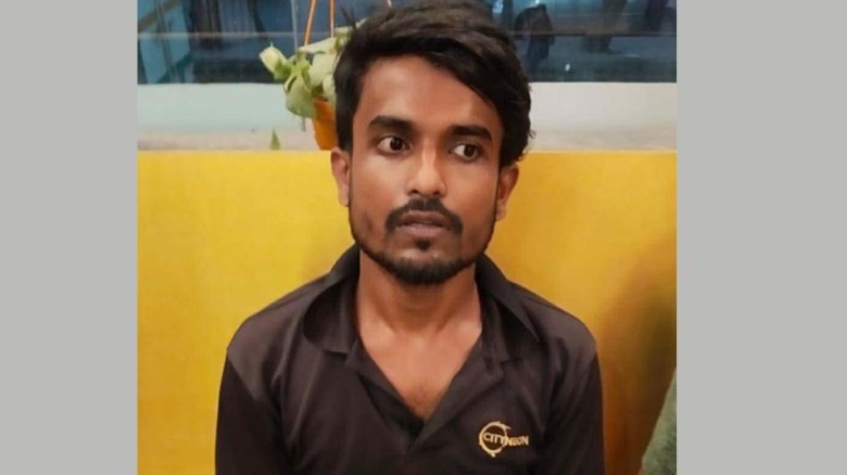 ফেসবুকে মেয়ে সেজে ফাঁদ: ‘সিরিয়াল রেপিস্ট’ রাব্বি গ্রেপ্তার